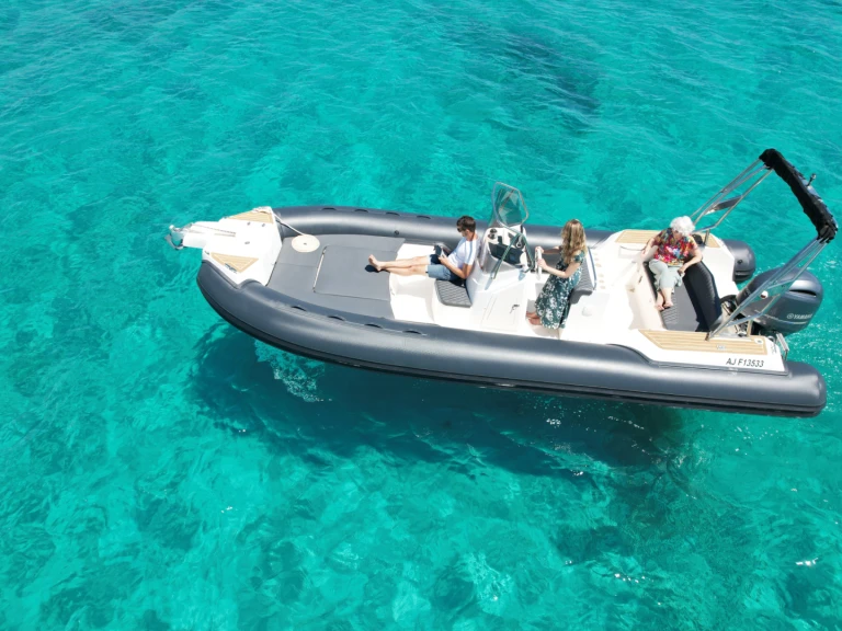 RIB rental in Porto-Vecchio - Capelli Capelli 700