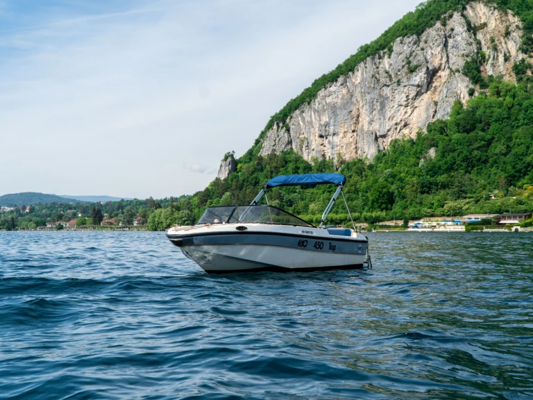 Rio Rio 450 Top charter bareboat or captained in  Annecy