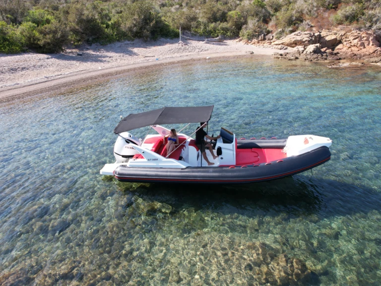 Master Master 699 in Porto-Vecchio on SamBoat
