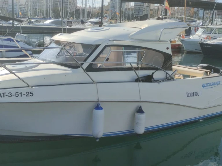 Yacht charter Alicante cheap Activ 420 Cabin