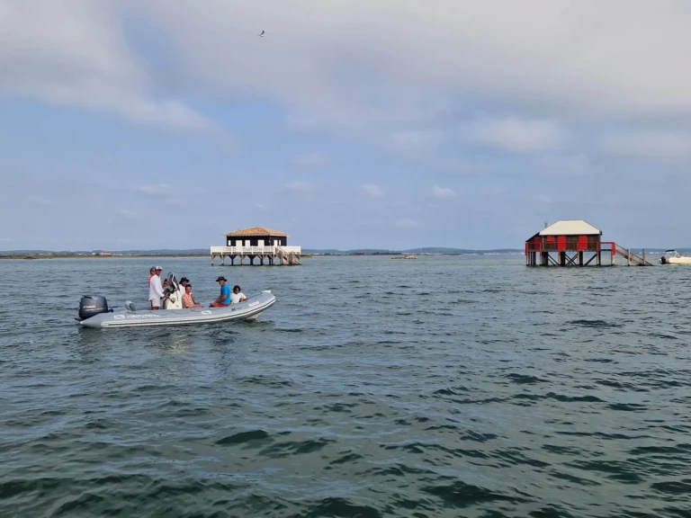 Yacht charter Lège-Cap-Ferret cheap Sunrider 550