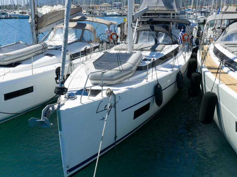 Sailboat rental with or without captain Bavaria Lefkáda