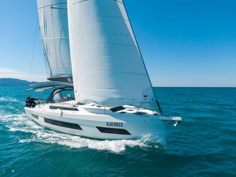 Bareboat Rental Sailboat Dufour with a boat licence
