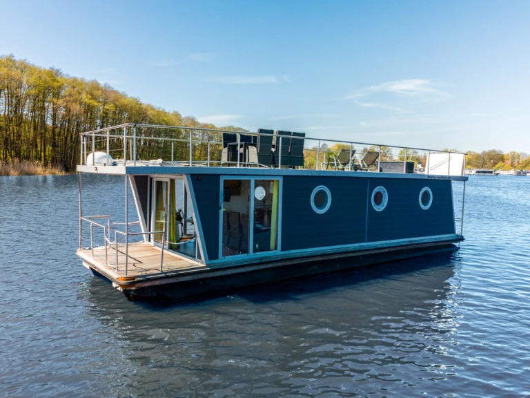 Houseboat for rent Buchholz at the best price