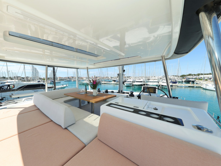 Lagoon Lagoon 55_5 Cabins in Split on SamBoat