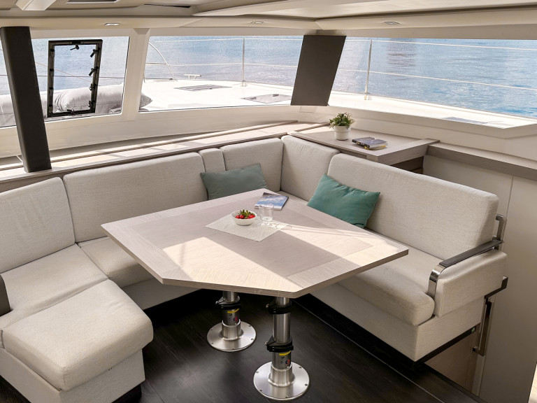 Rent a Fountaine Pajot Tanna 47 Bodrum
