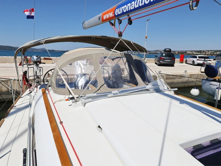 Sailboat rental with or without captain Jeanneau Biograd na Moru