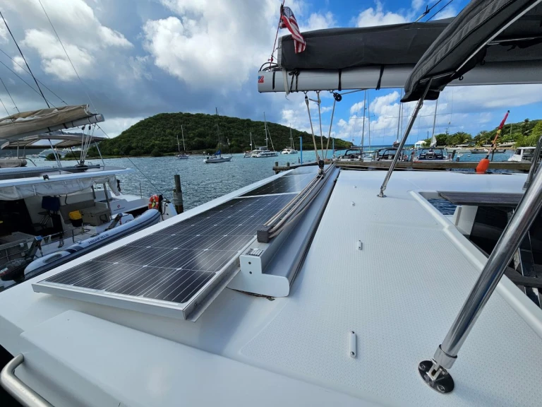 Catamaran for rent Frenchtown at the best price