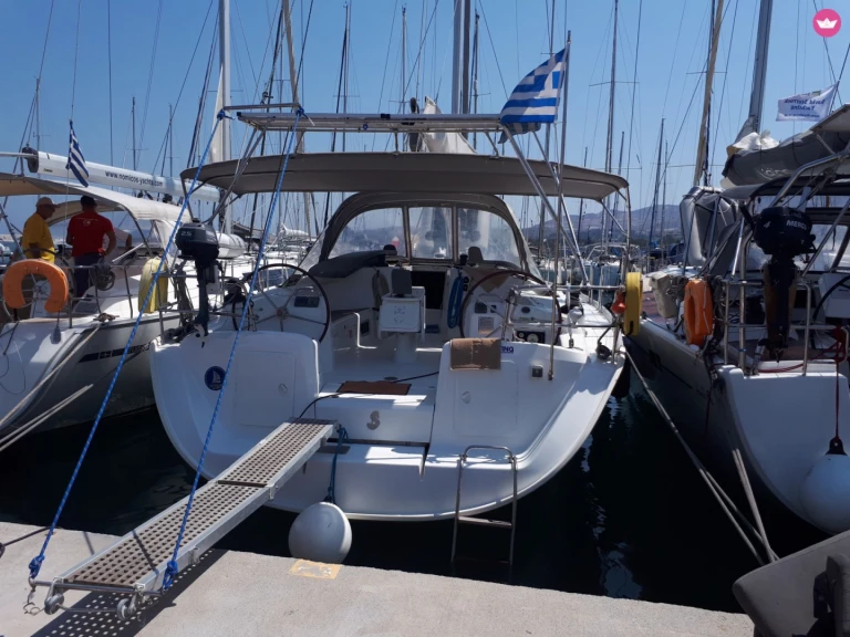 Sailboat for rent Kallithea at the best price