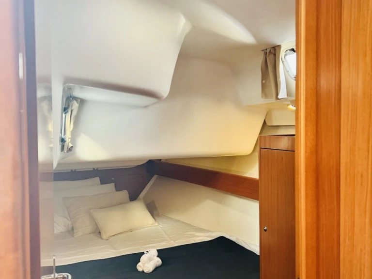 Bénéteau Cyclades 50.5 charter bareboat or captained in  Kallithea