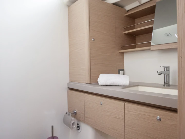 Yacht charter Alimos cheap Oceanis 51.1