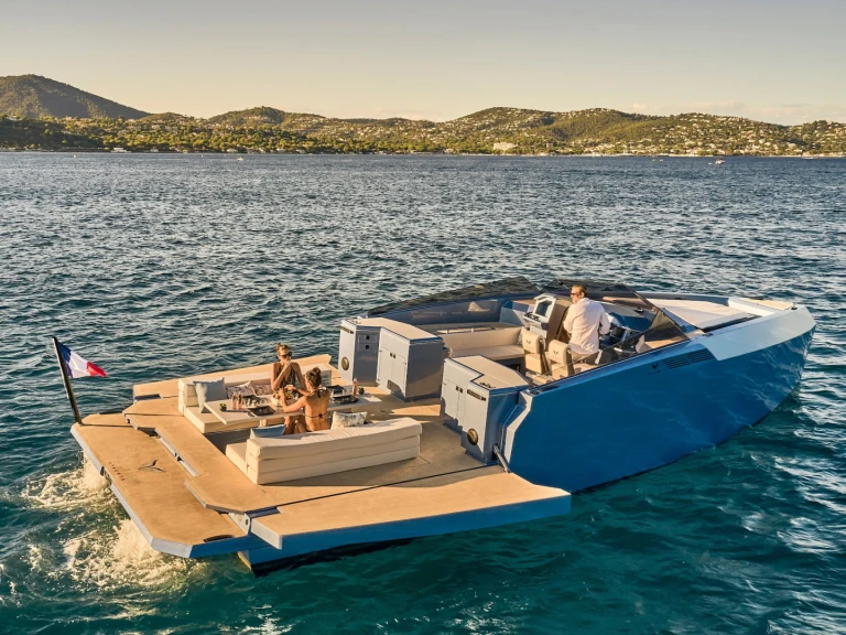 Yacht charter Cannes cheap 42 S