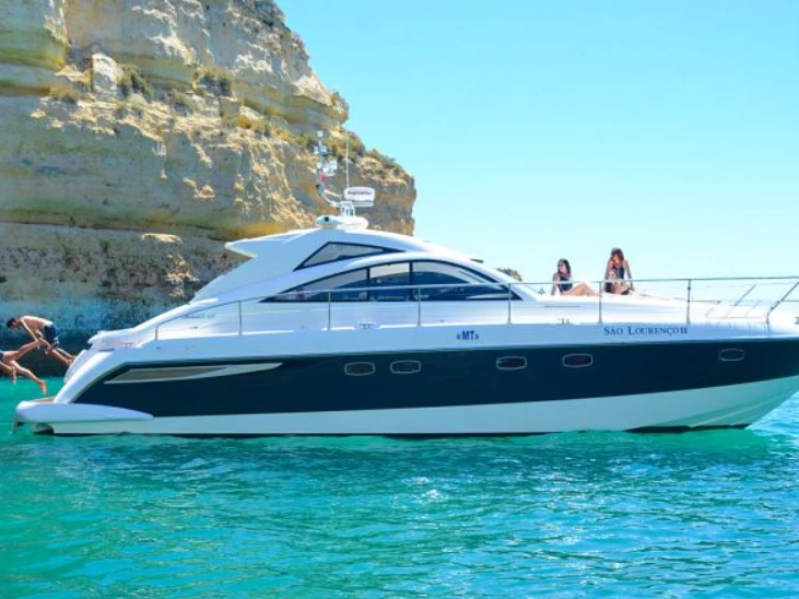 Fairline Fairline Targa 52 in Vilamoura on SamBoat