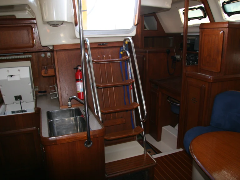 Hunter Hunter 420 in Edgewater on SamBoat