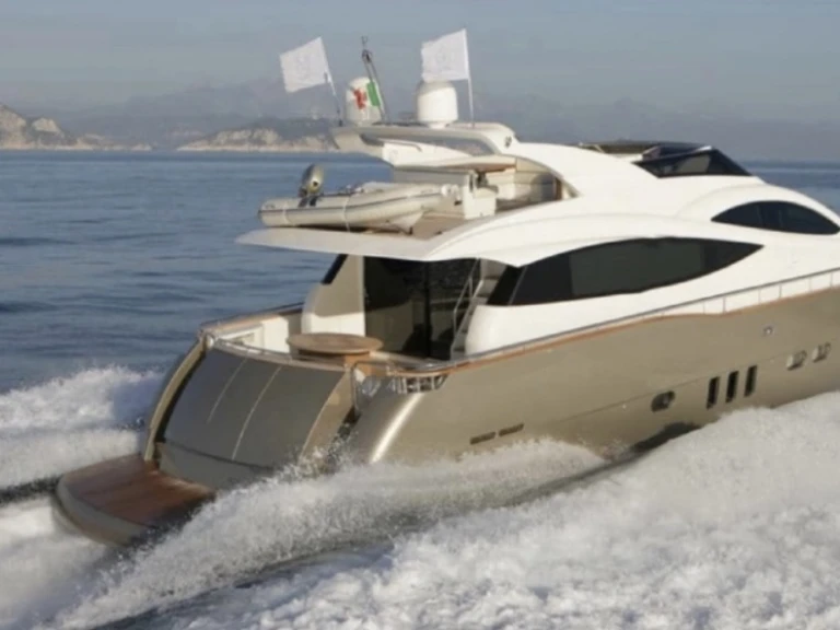 Yacht charter Castellammare di Stabia cheap Evo marine