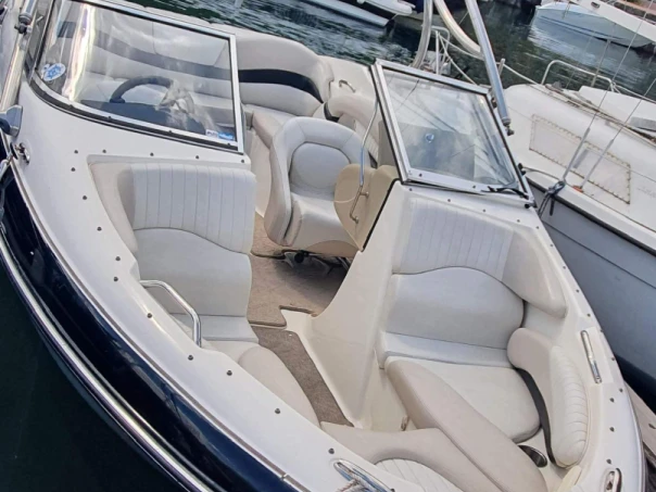 Boat rental Glastron GXL 205 in Le Bourget-du-Lac on Samboat