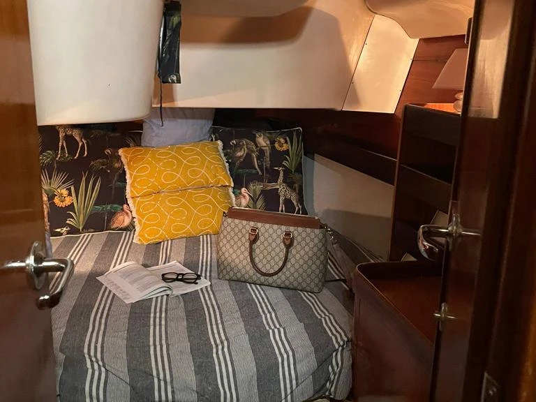 Sailboat for rent Marina di Sant'Elmo at the best price