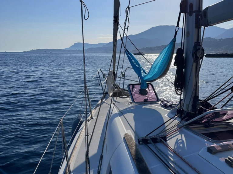 Sailboat rental in Monaco-Ville - Jeanneau Sun Odyssey 36