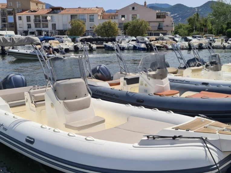 RIB rental with or without captain Capelli France