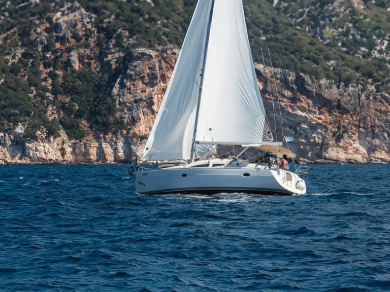 Elan Elan 38 in Préveza on SamBoat