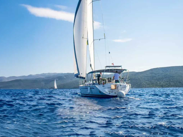 Bareboat Rental Sailboat Bavaria with a boat licence