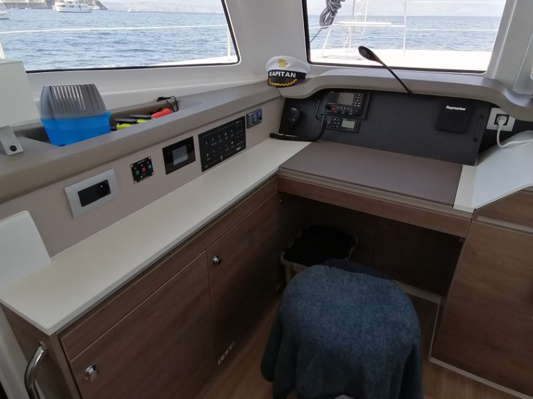 Catamaran rental with or without captain Bali Lefkáda