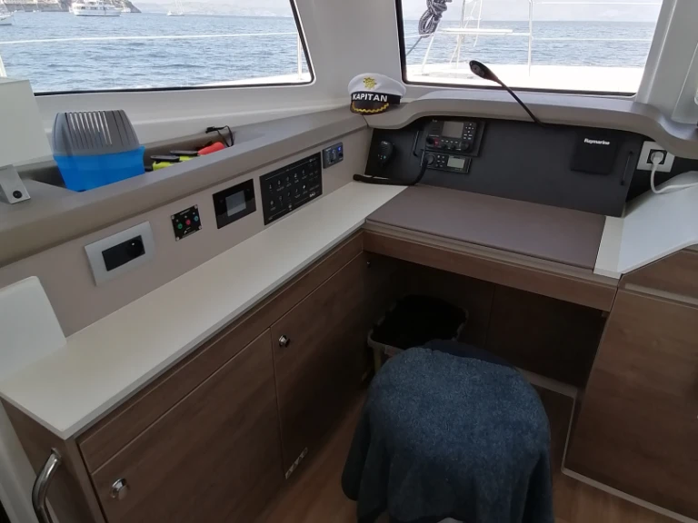 Catamaran rental with or without captain Bali Lefkáda
