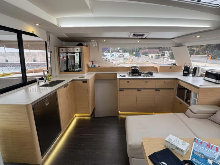 Catamaran rental in Cogolin - Fountaine Pajot Elba 45 S