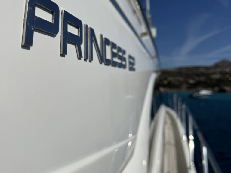 Boat rental Princess Princess 62 Fly in Portisco on Samboat