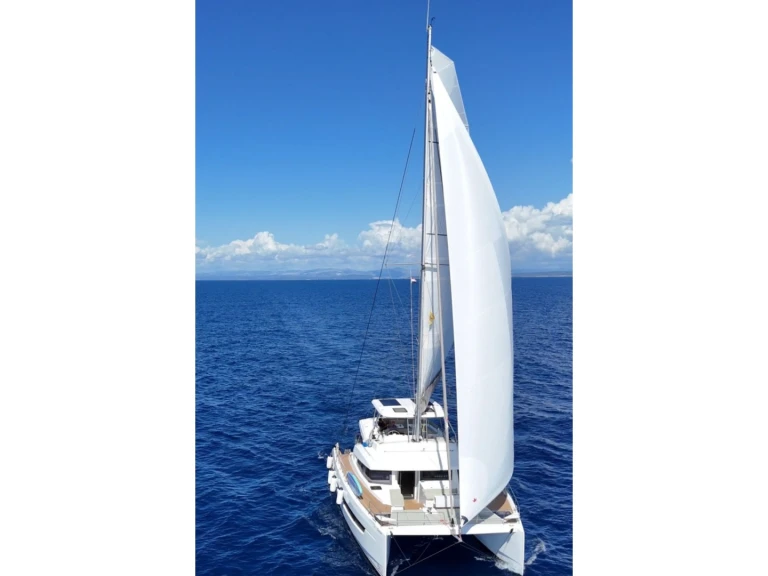 Catamaran rental with or without captain Bali Kaštel Gomilica