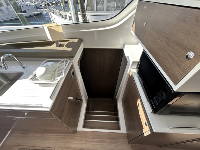 Catamaran rental in Annapolis - Bali Bali Catspace Voile