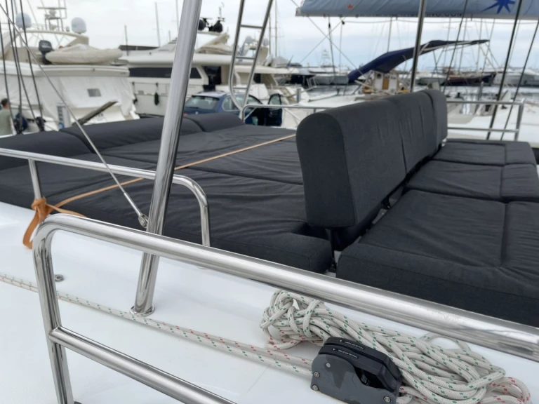 Rent a Lagoon Lagoon 50 Alimos
