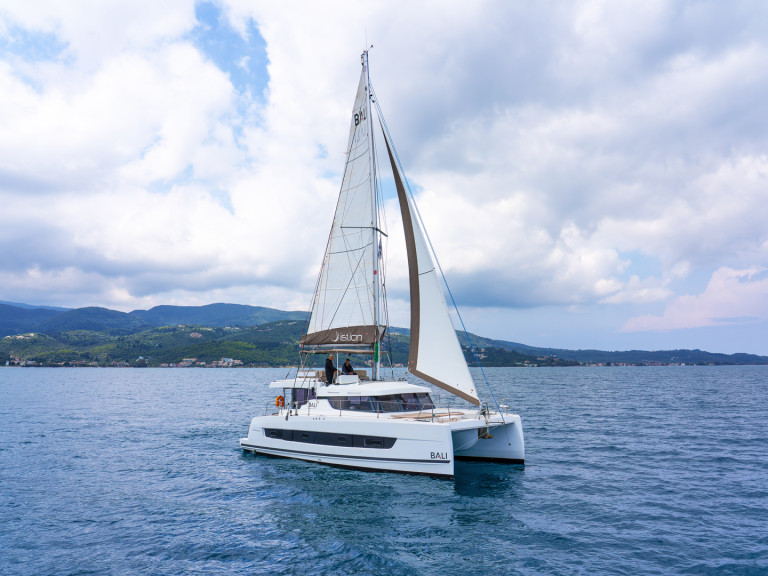 Catamaran rental with or without captain Bali Lefkáda