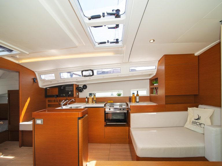 Bareboat Rental Sailboat Jeanneau with a boat licence