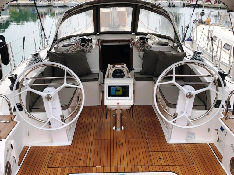 Boat rental Bavaria Cruiser 46 in Kos on Samboat