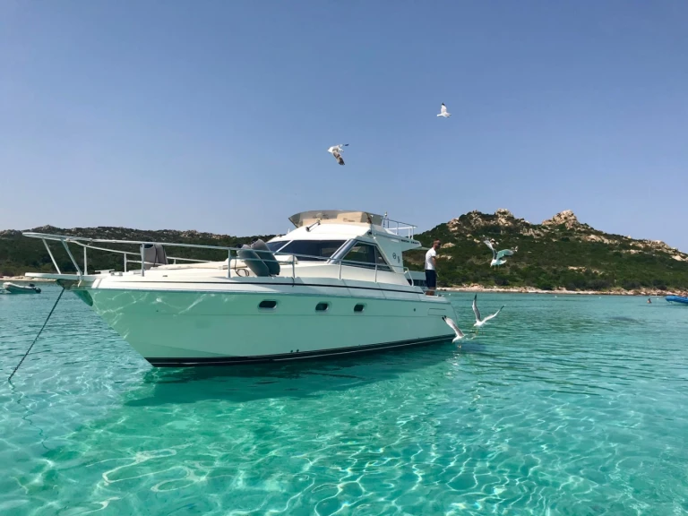 Motorboat rental with or without captain Mochi Craft Porto Turistico Palau