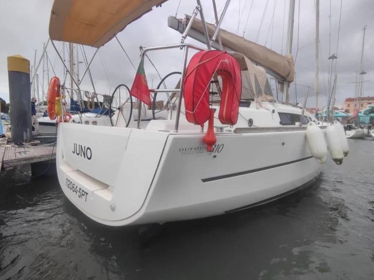 Rent a Dufour Dufour 310 Grand Large Ayamonte