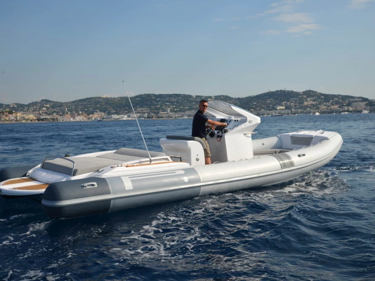 Yacht charter Porto Turistico Palau cheap P880 sport