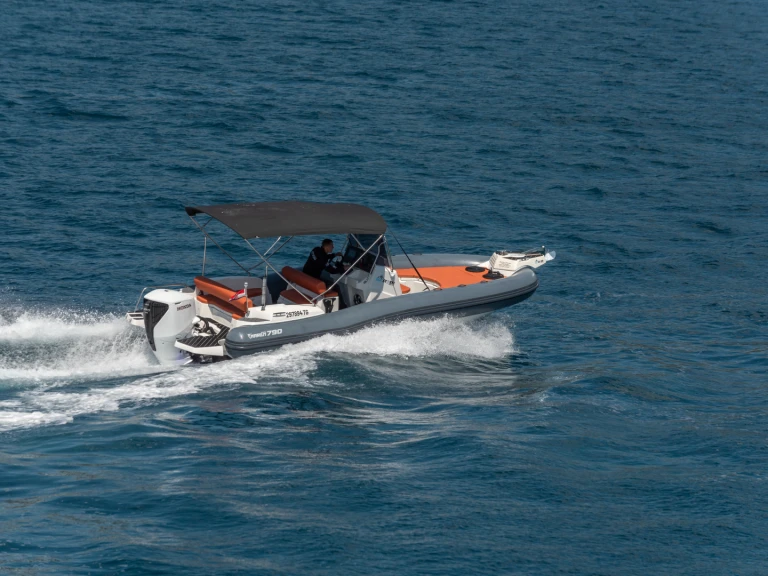 Bareboat Rental RIB Marlin Boat with a boat licence
