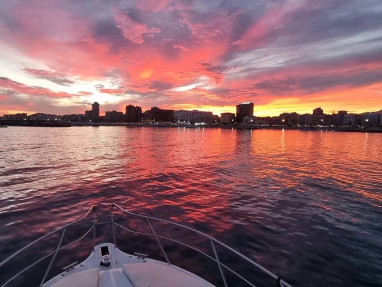Luxury Yacht rental in Fuengirola - ASTINOR Astinor 34 Cruiser
