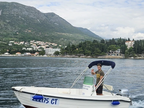 Motorboat rental in Cavtat - Reful marine Reful 490 open
