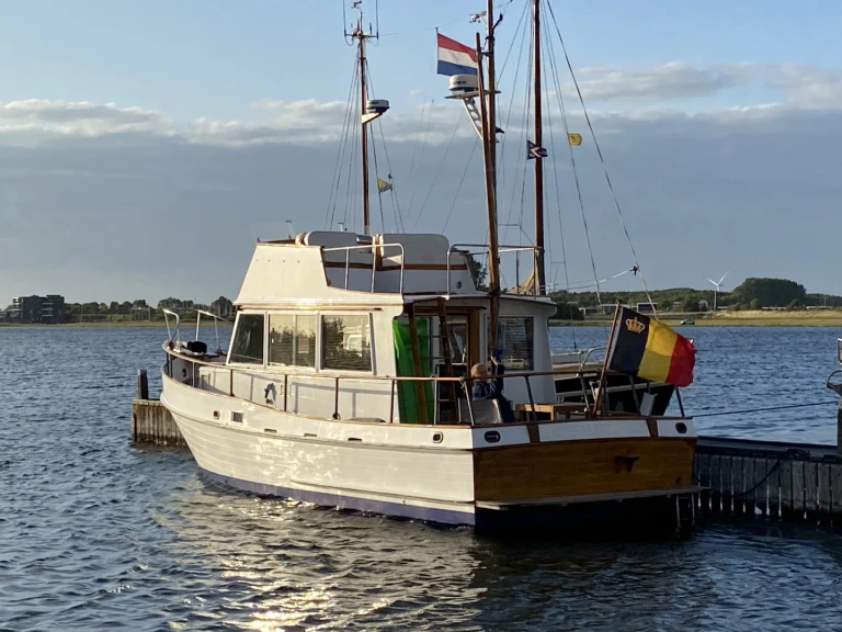 Rent a Grand Banks Grand Banks 32 Gemeente Veere