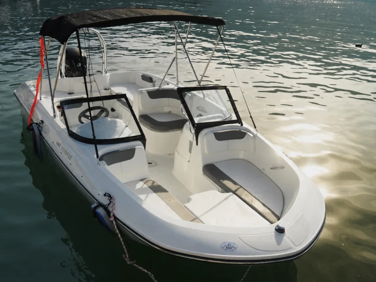 Yacht charter Aix-les-Bains cheap ELEMENT 180 XL