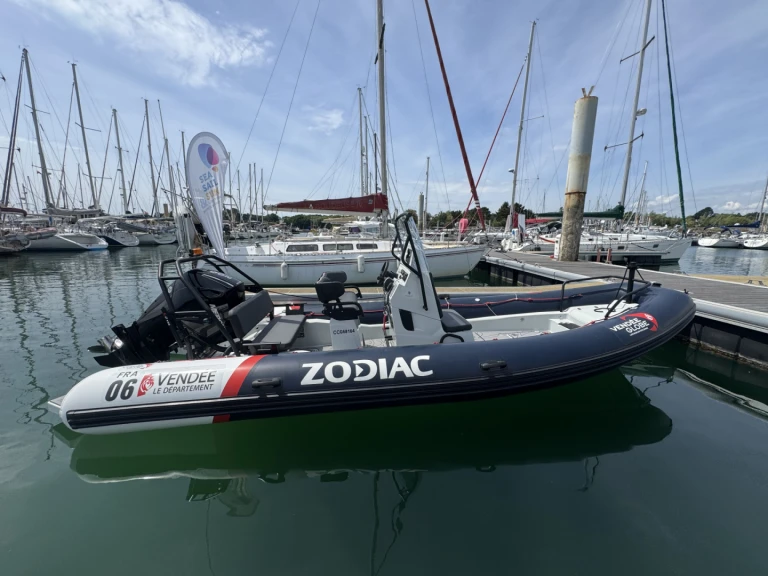 RIB rental with or without captain Zodiac La Forêt-Fouesnant