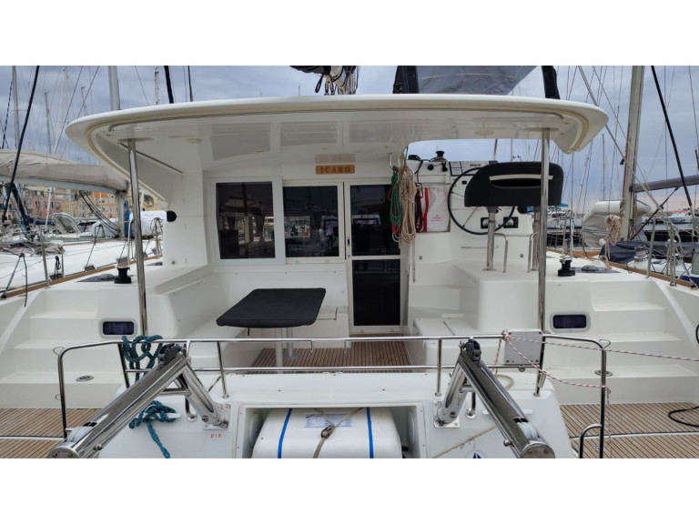 Lagoon Lagoon 40 charter bareboat or captained in  Procida