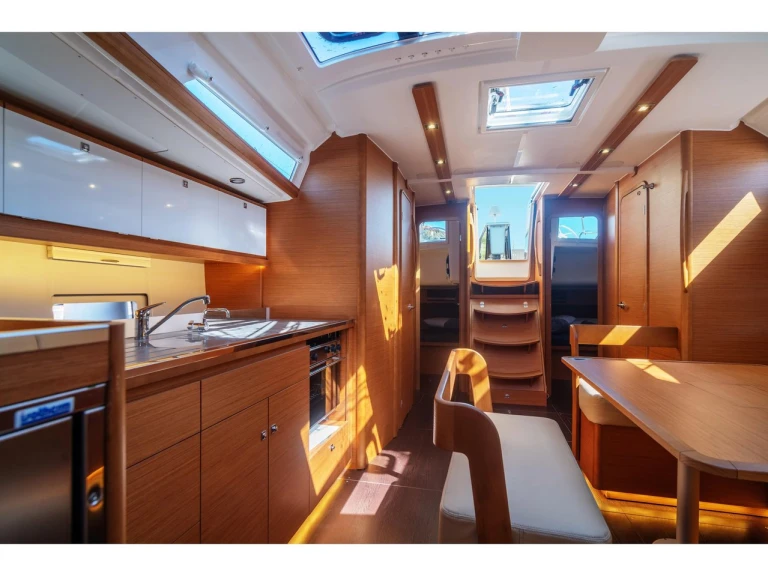 Yacht charter Cagliari cheap Dufour 430 Grand Large