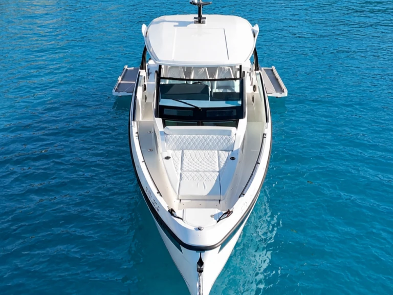 Motorboat for rent Sant Antoni de Portmany at the best price