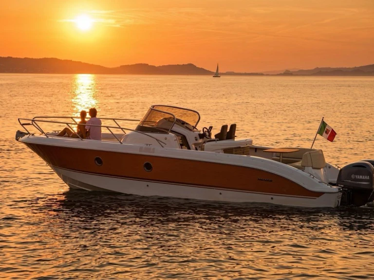 Motorboat for rent Poltu Quatu at the best price