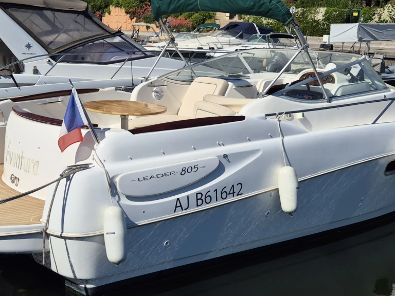 Motorboat rental with or without captain Jeanneau Mandelieu-la-Napoule