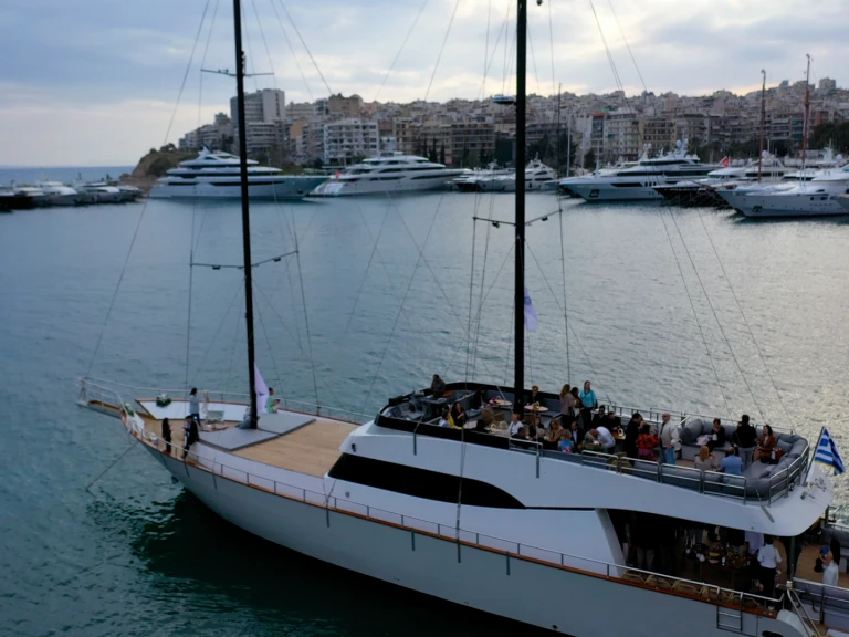Bareboat Rental Sailboat Custom Made with a boat licence